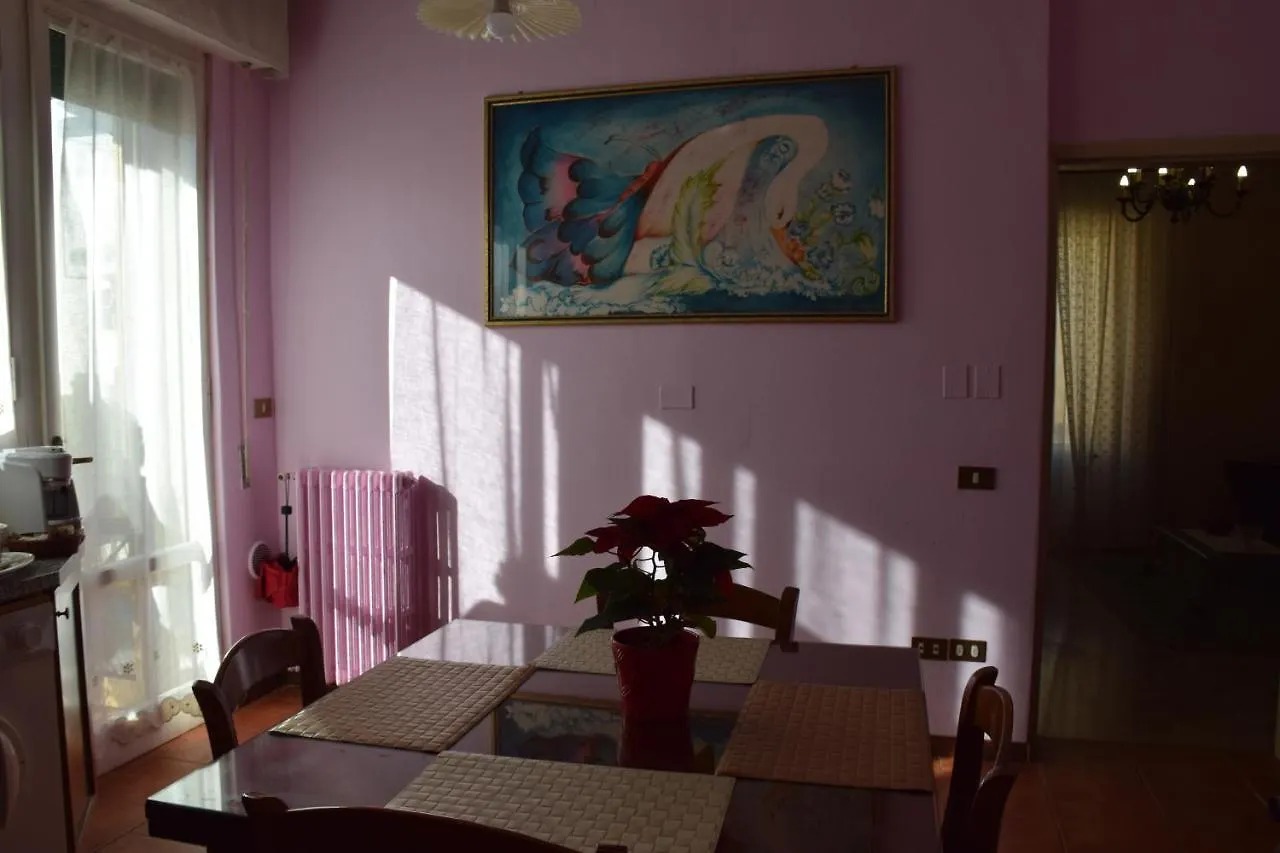 La Lanterna Di Lida E Beppe Bed & Breakfast Pisa 0*,